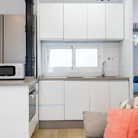 Charming 2 Bedroom Apartment Triana Bridge By Ocityzen セビリア エクステリア 写真