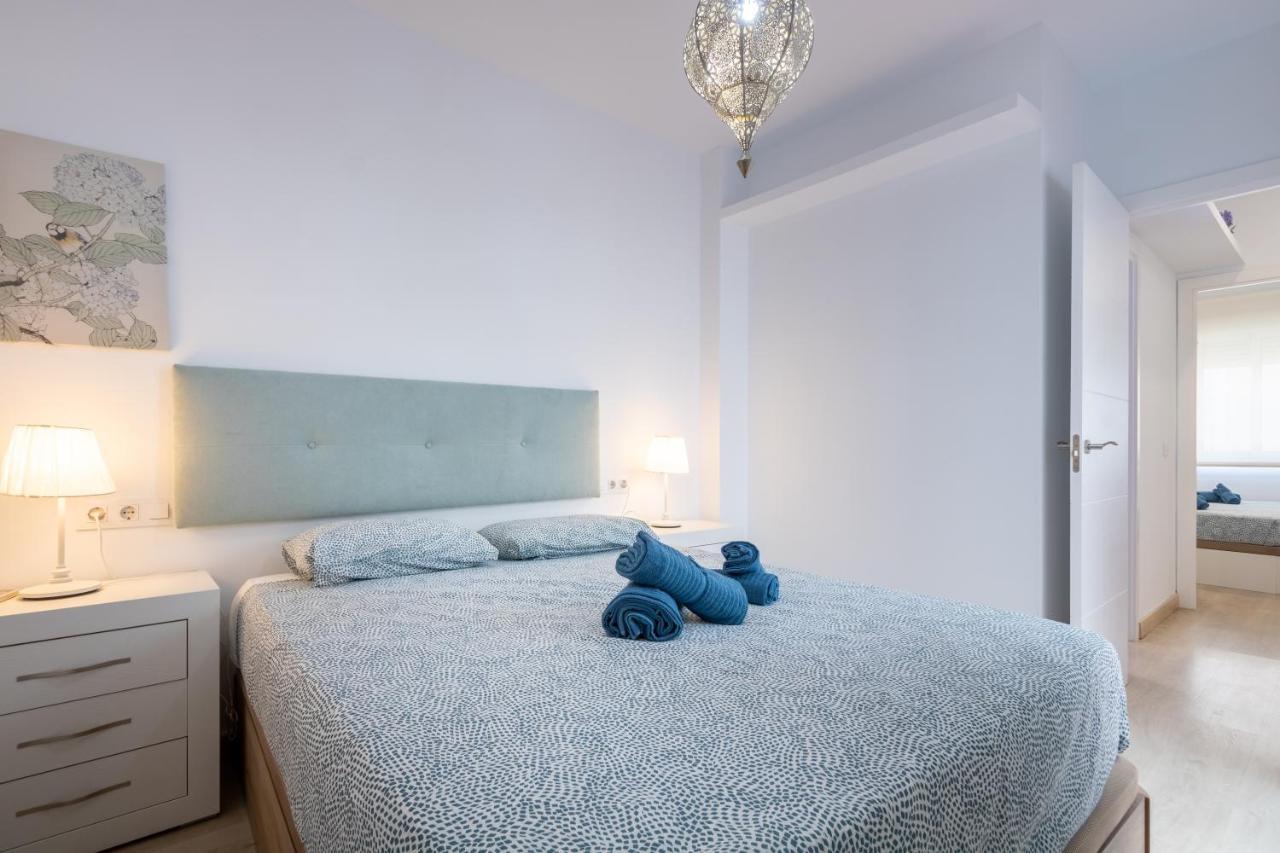 Charming 2 Bedroom Apartment Triana Bridge By Ocityzen セビリア エクステリア 写真