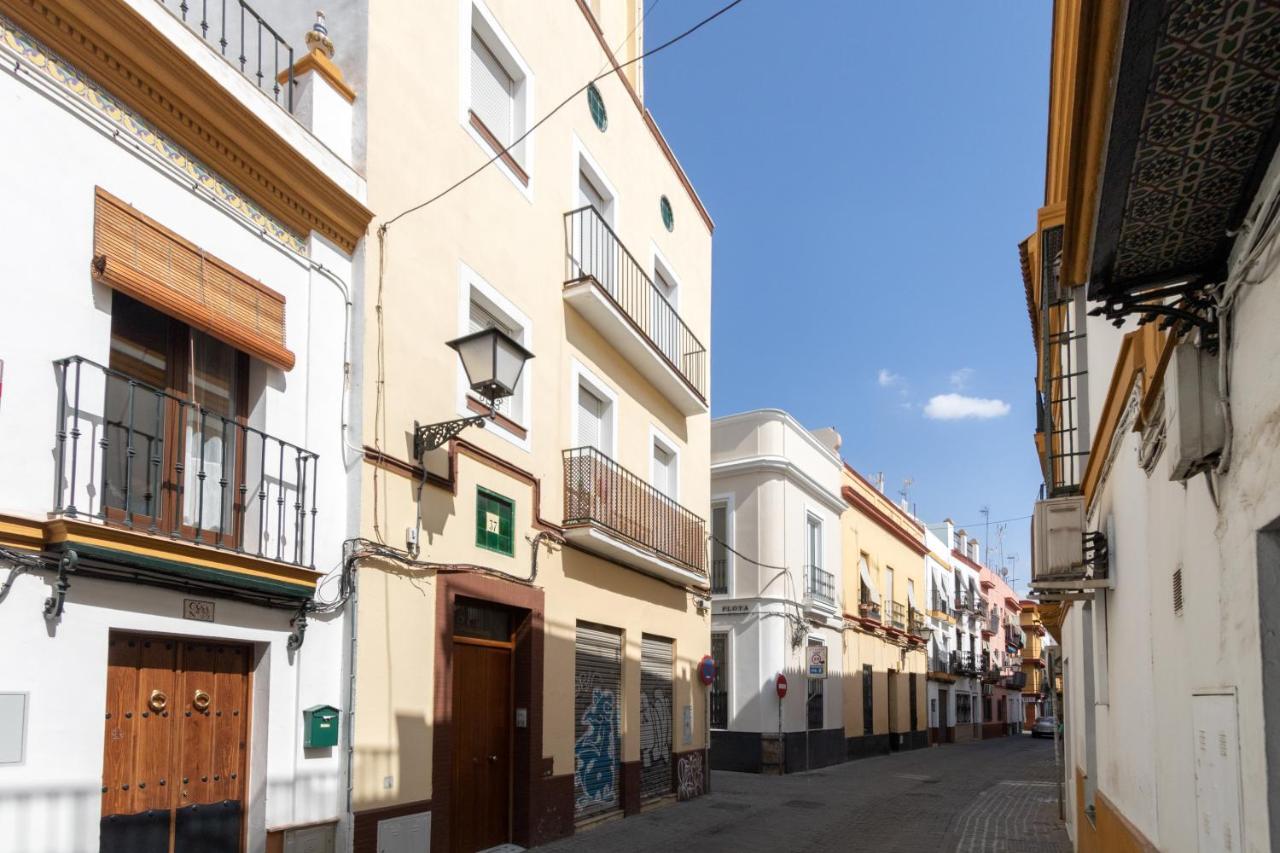 Charming 2 Bedroom Apartment Triana Bridge By Ocityzen セビリア エクステリア 写真
